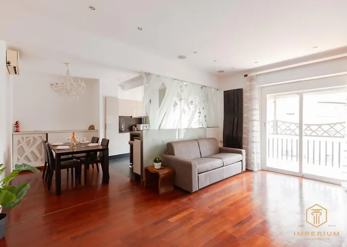 Imperium Trastevere Flat - 4-6 Pax, A-c, Panoramic View, 2 Baths Appartement *