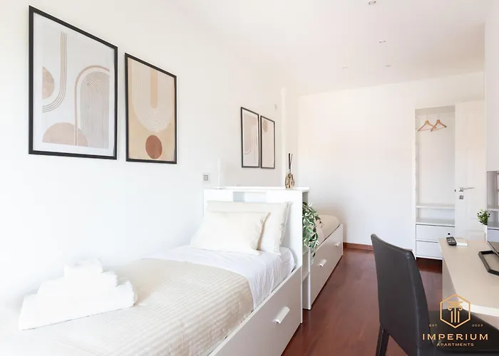 Imperium Trastevere Flat - 4-6 Pax, A-c, Panoramic View, 2 Baths Appartement Rome